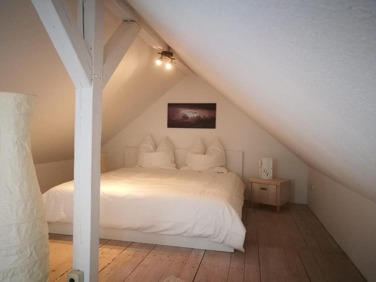 45 M² Maisonette-Wohnung In Uni-/Hauptbahnhofnaehe 뒤스부르크 외부 사진
