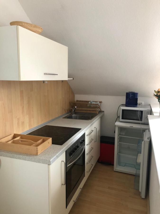 45 M² Maisonette-Wohnung In Uni-/Hauptbahnhofnaehe 뒤스부르크 외부 사진