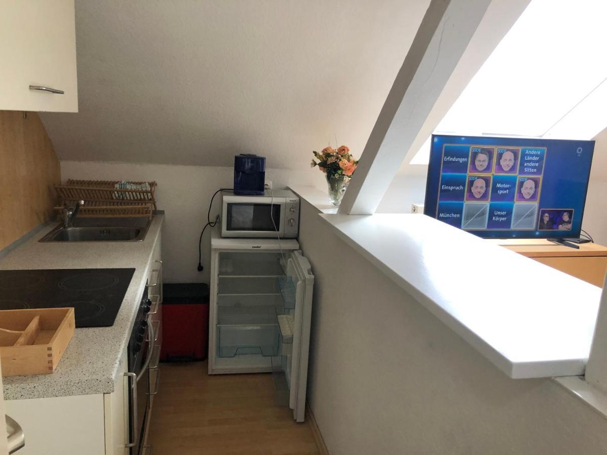 45 M² Maisonette-Wohnung In Uni-/Hauptbahnhofnaehe 뒤스부르크 외부 사진